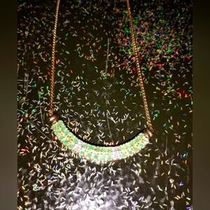 Elegant Emerald and Diamond Necklace